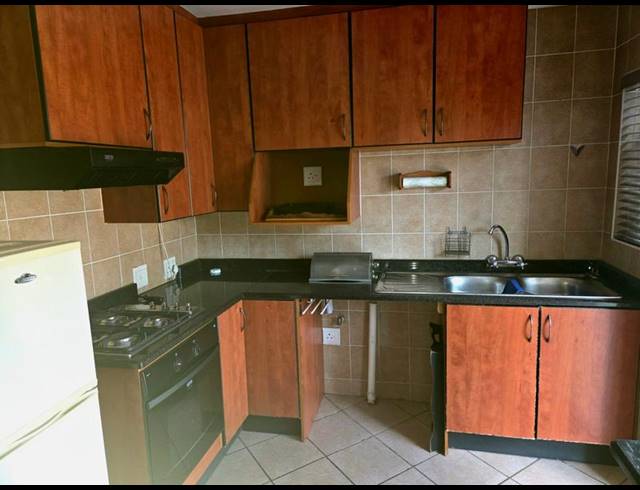 3 BEDROOM HOUSE FOR SALE IN AMBERFIELD